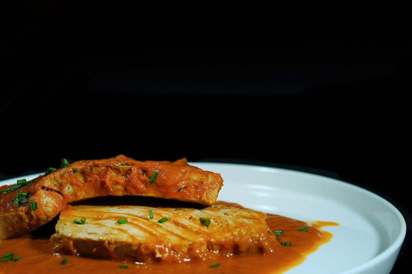 Bonito con tomate